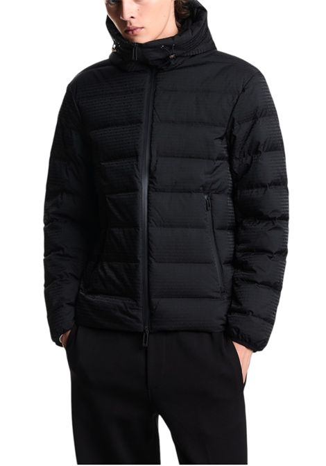 Piumino con cappuccio in nylon trapuntato logo lettering jacquard EMPORIO ARMANI | Giubbotti | EM003043 AF15384UC001